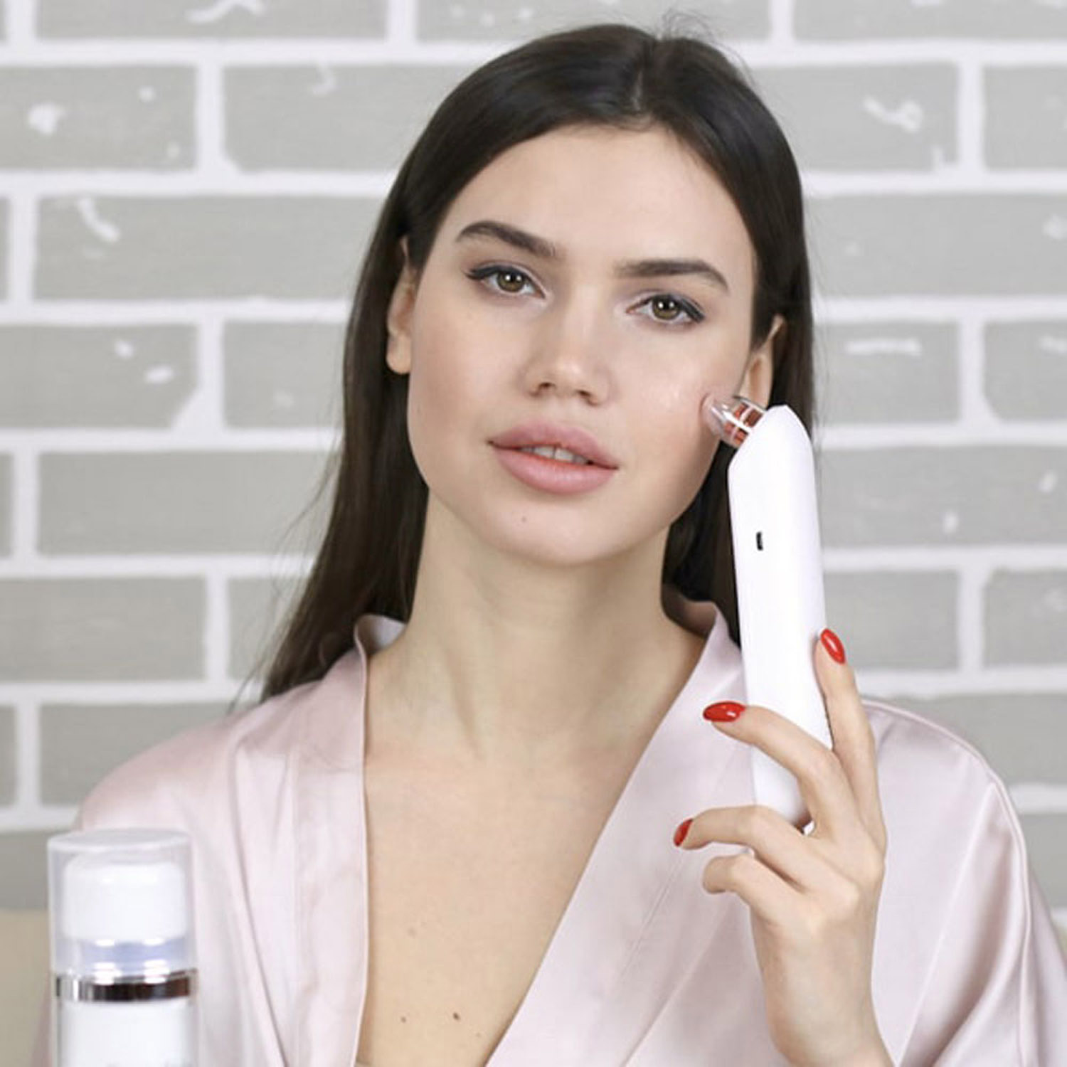 Вакуумный очиститель кожи Gezatone Vacu Silky Skin - 7