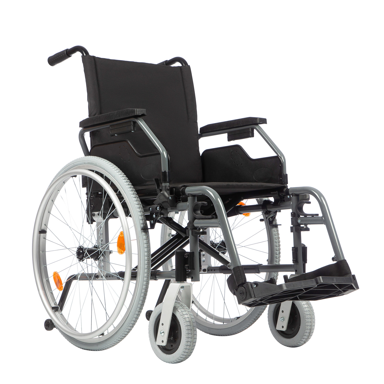 Кресло-коляска для инвалидов Ortonica Delux 590 до 130кг