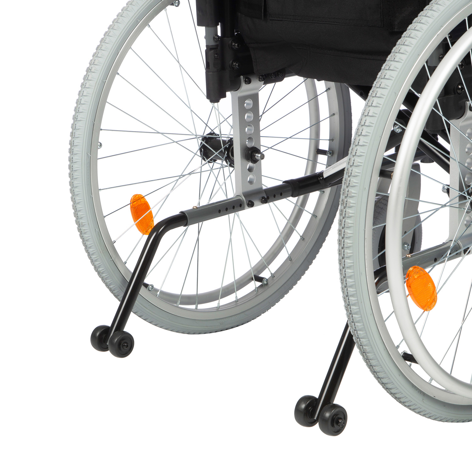 Кресло-коляска для инвалидов Ortonica Delux 590 до 130кг - 14