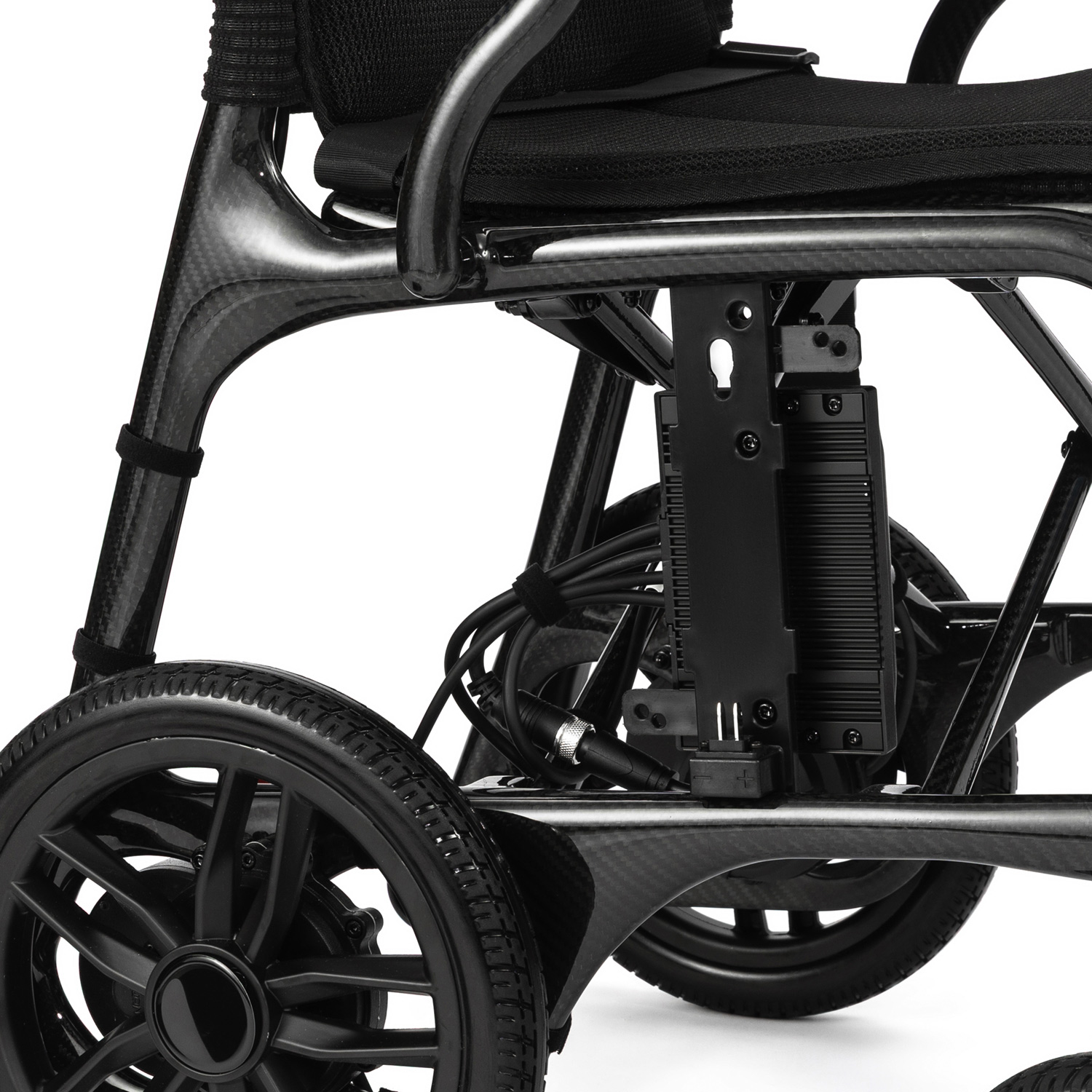 Кресло-коляска инвалидная Ortonica Pulse 660 Carbone с электроприводом, до 136кг  - 13